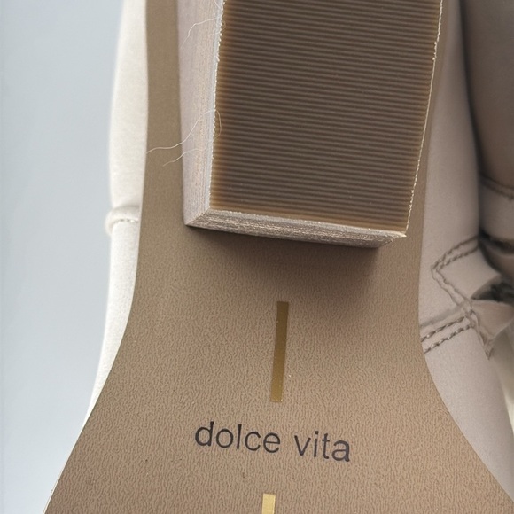 Dolce Vita Women's Blanch Fashion Boot size 6 western cream white tan - Picture 6 of 10